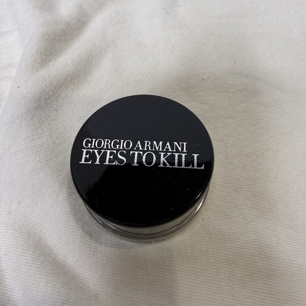Giorgio Armani Eyes To Kill Silk #4 Lust Red RARE RETIRED Eyeshadow